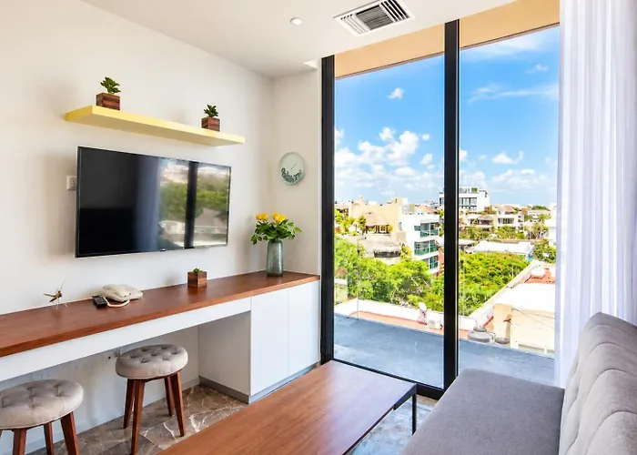 1br 1ba In Singular Joy, Location In Town * Playa del Carmen