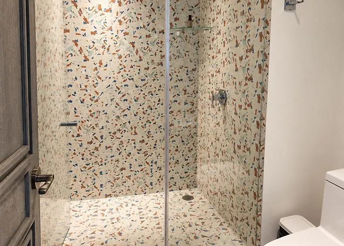1br 1ba In Singular Joy, Location In Town Apartment Playa del Carmen